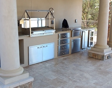 Clean outdoor kitchen