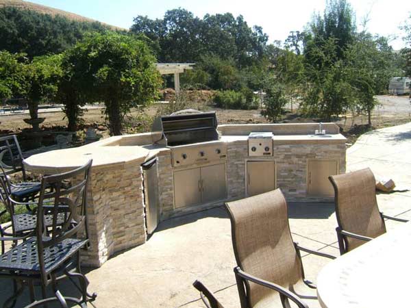 Outdoor Kitchen Appliances